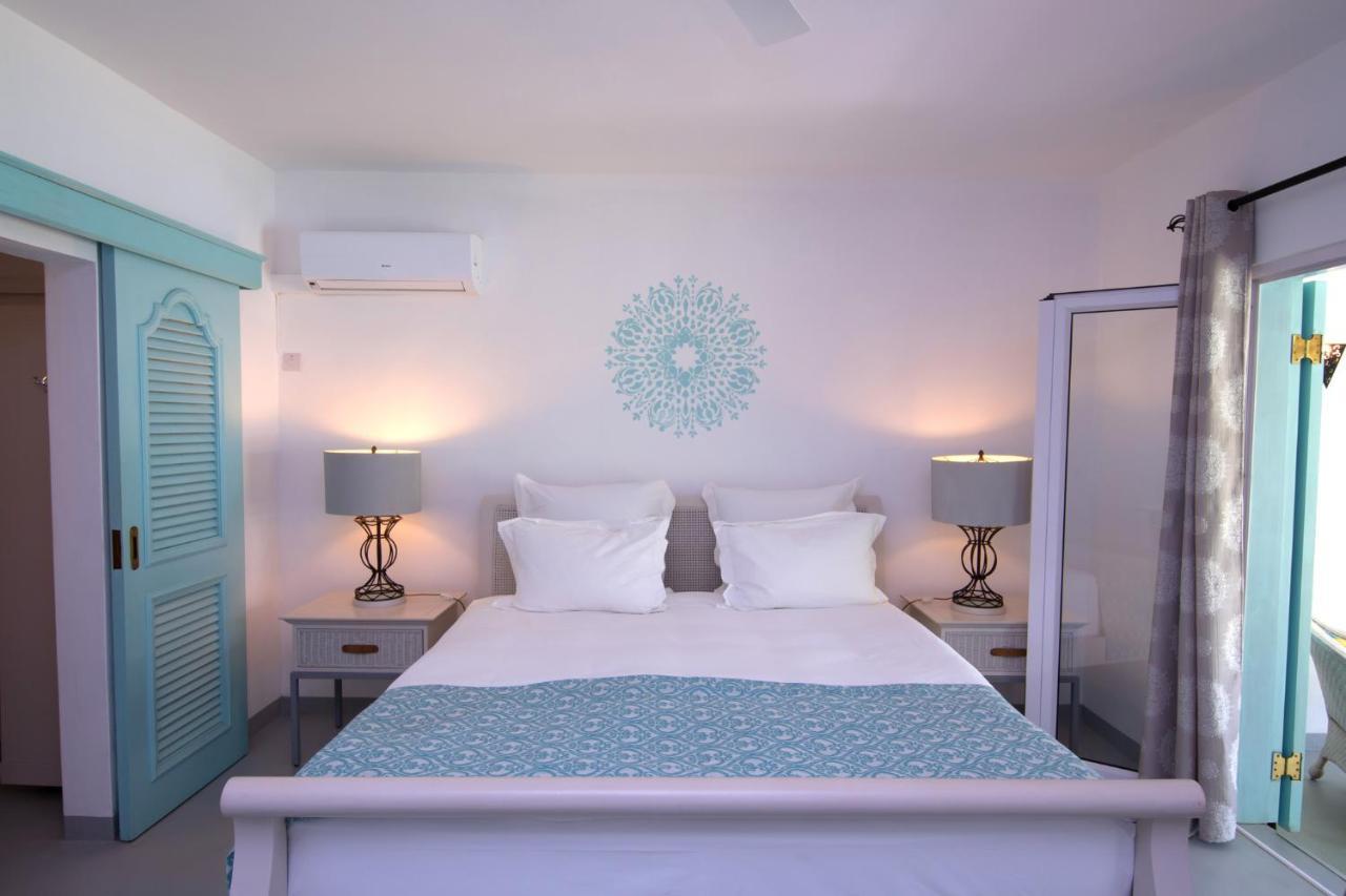 Le Mandala Moris Guesthouse Pointe Aux Canonniers Grand Baie Exterior foto
