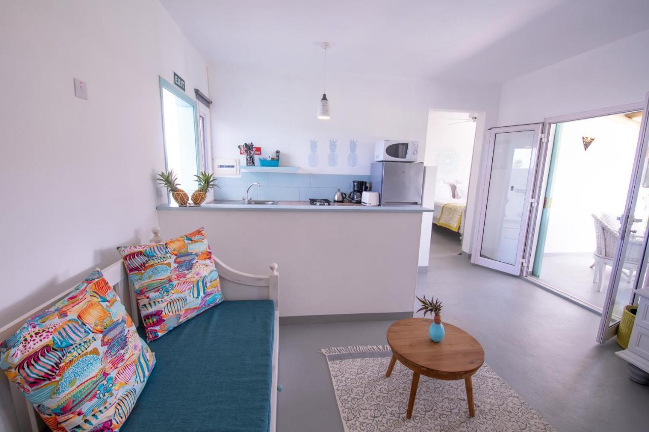 Le Mandala Moris Guesthouse Pointe Aux Canonniers Grand Baie Exterior foto
