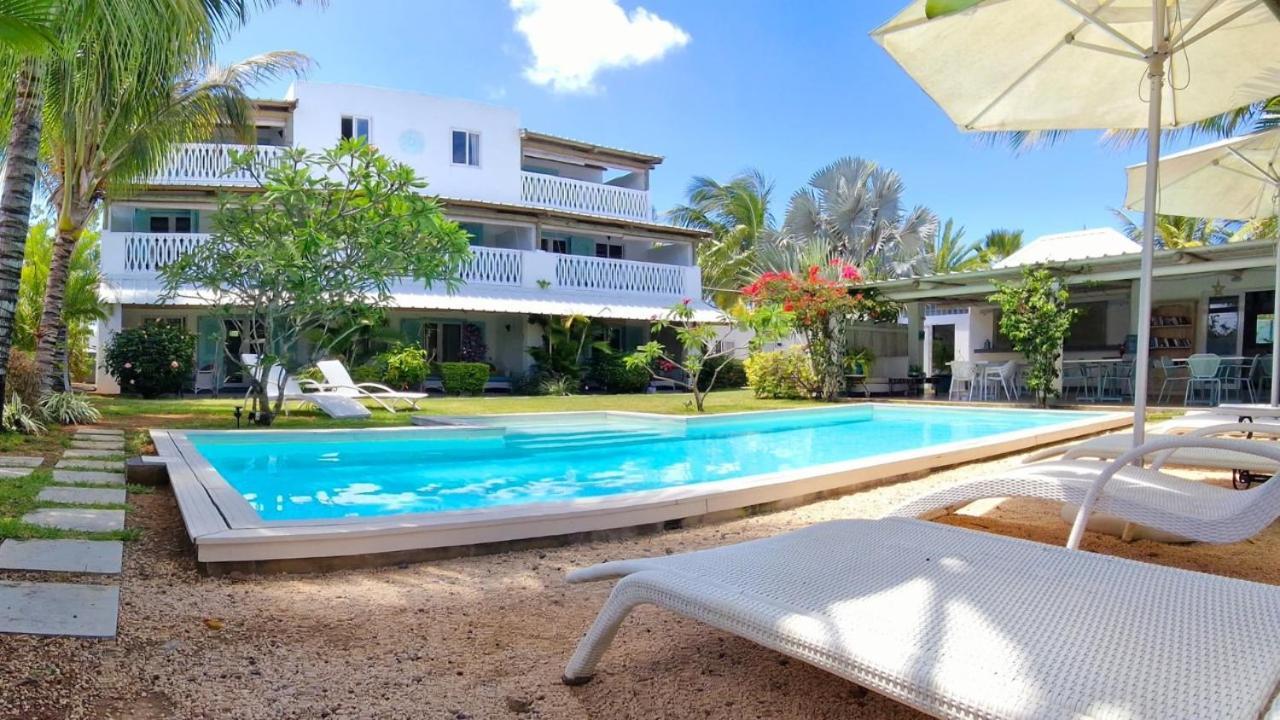 Le Mandala Moris Guesthouse Pointe Aux Canonniers Grand Baie Exterior foto